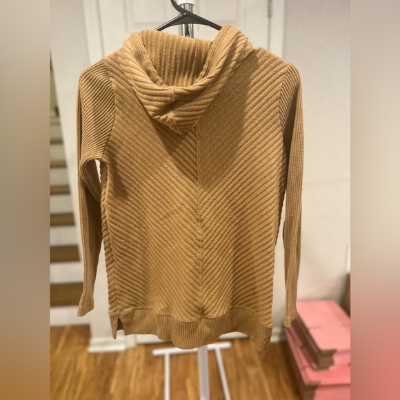 Nine West Tan Hooded Sweater Size Small - Picture 3 of 4